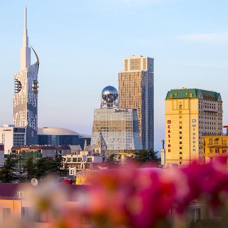 Luxury Room Batumi Luaran gambar