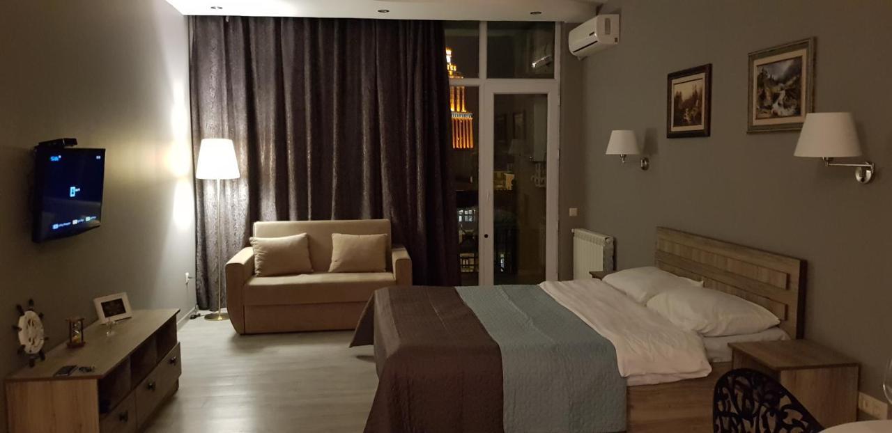 Luxury Room Batumi Luaran gambar