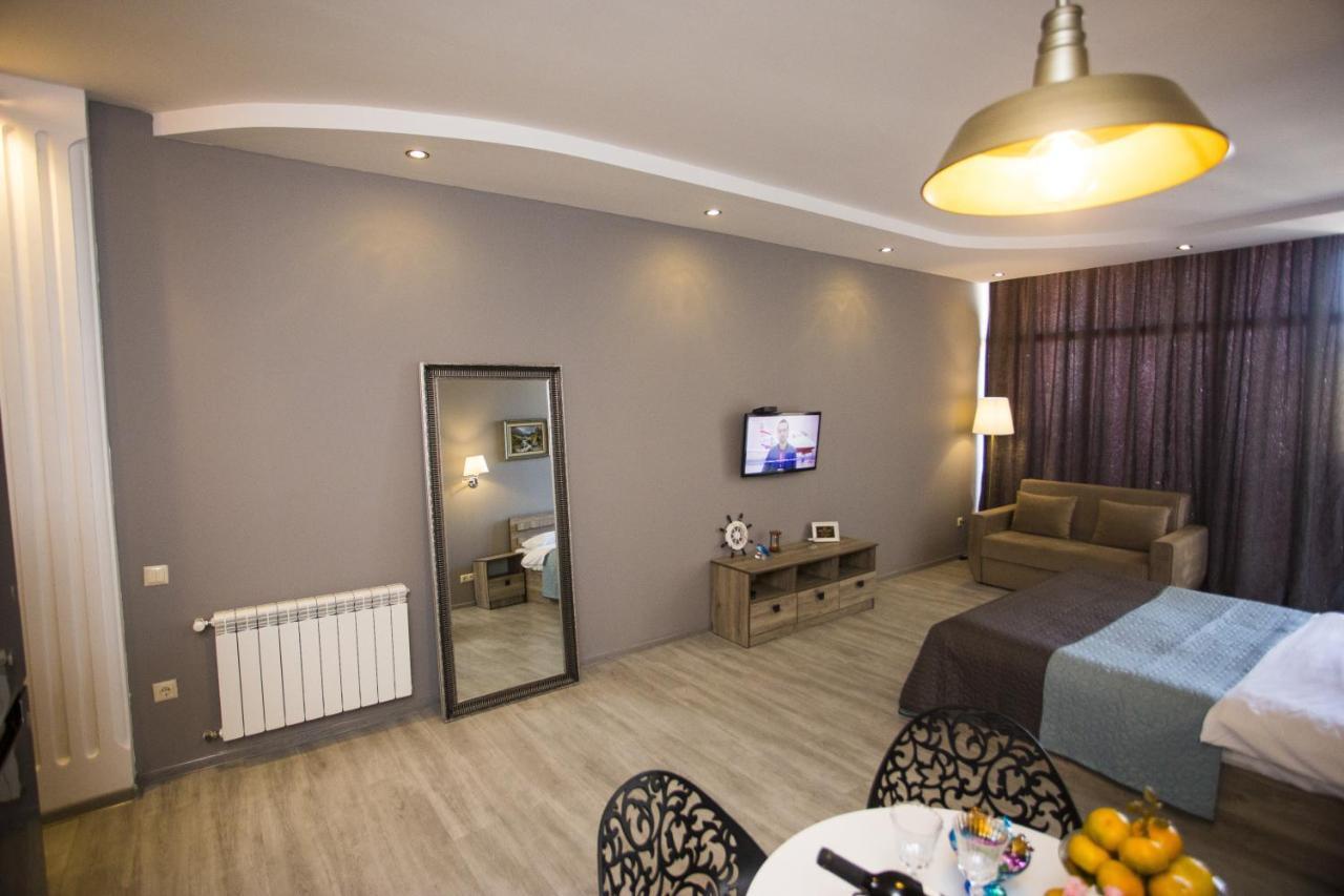 Luxury Room Batumi Luaran gambar