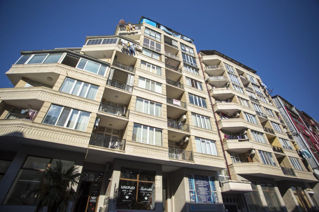 Luxury Room Batumi Luaran gambar