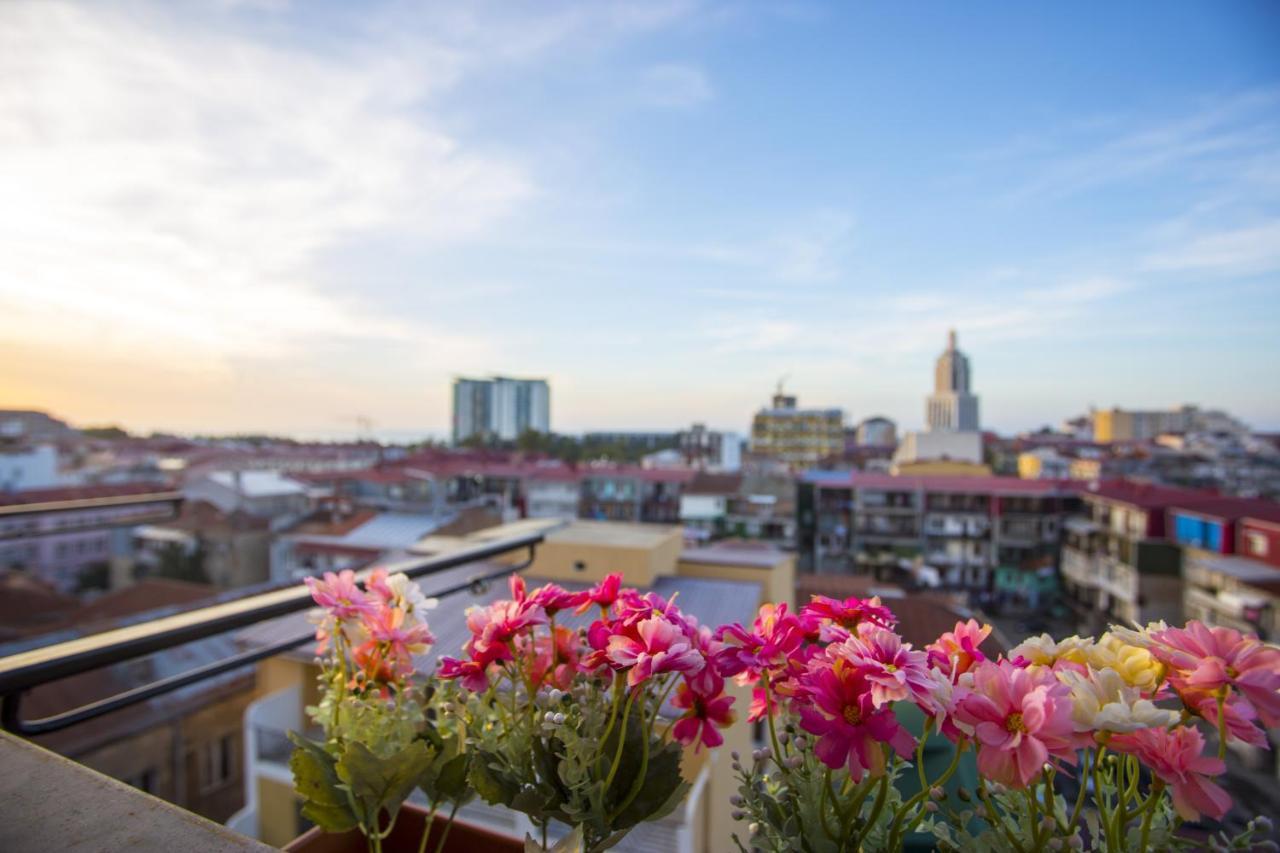 Luxury Room Batumi Luaran gambar