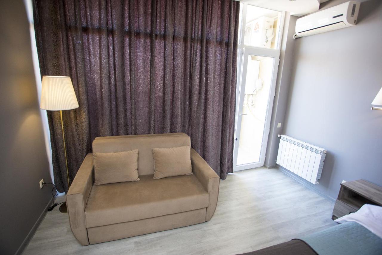 Luxury Room Batumi Luaran gambar