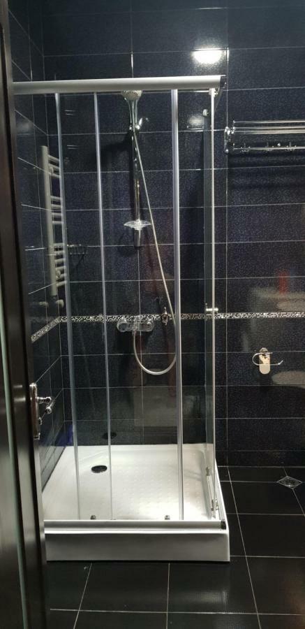 Luxury Room Batumi Luaran gambar